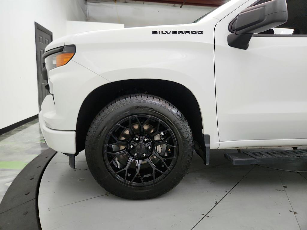 2022 Chevrolet Silverado - $23,745