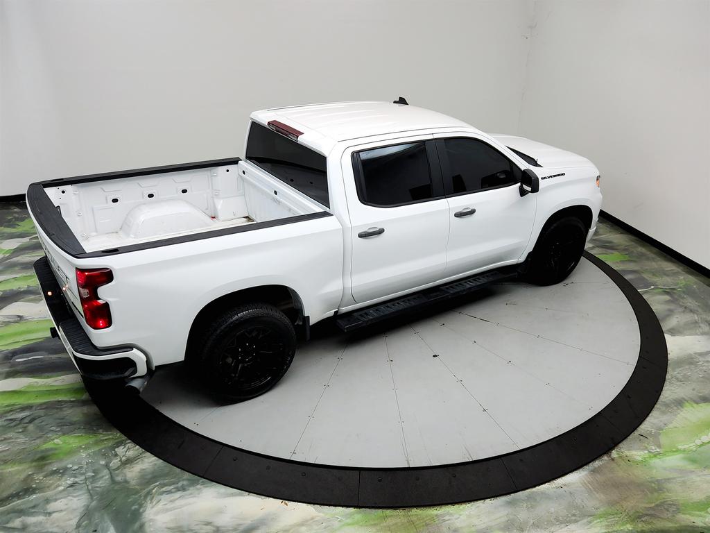 2022 Chevrolet Silverado - $23,745
