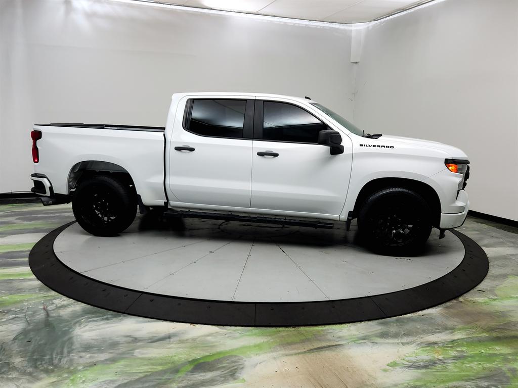 2022 Chevrolet Silverado - $23,745