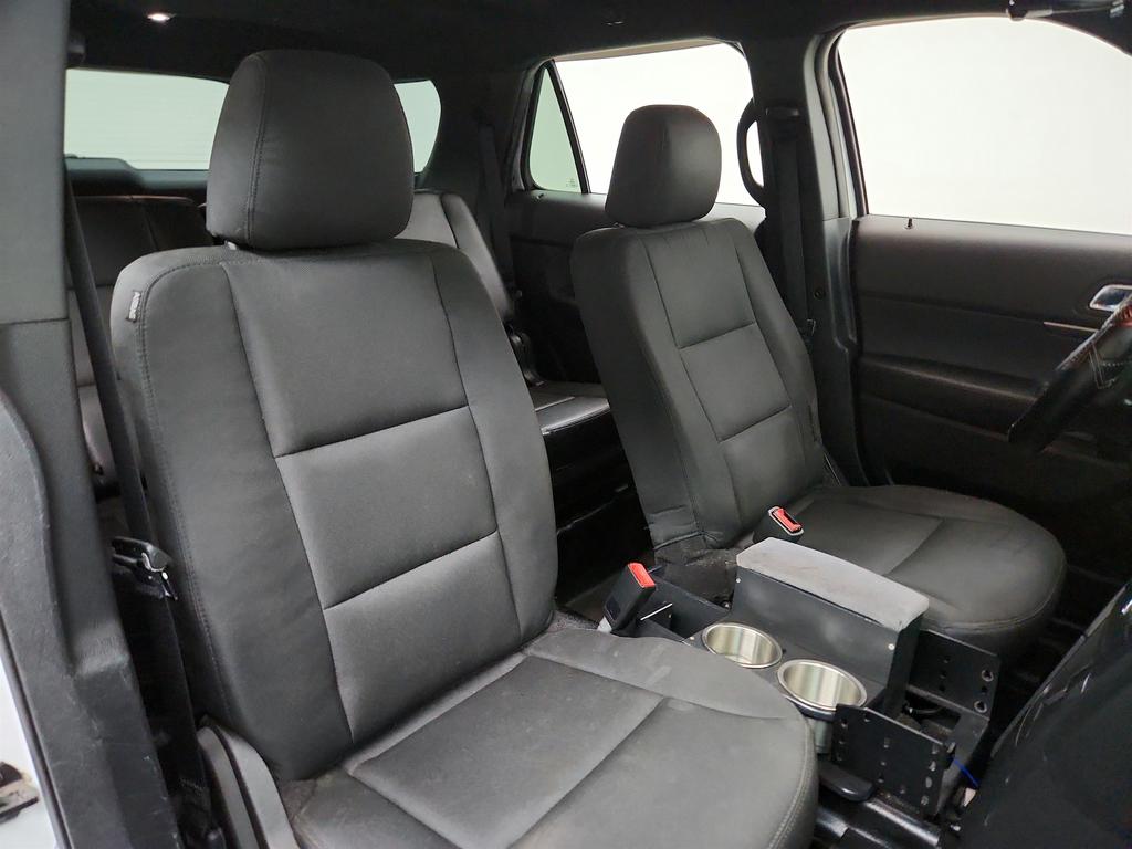 2019 Ford Explorer - $8,395