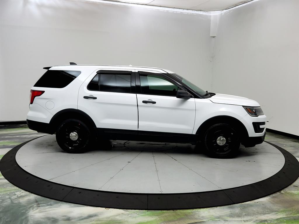 2019 Ford Explorer - $8,395