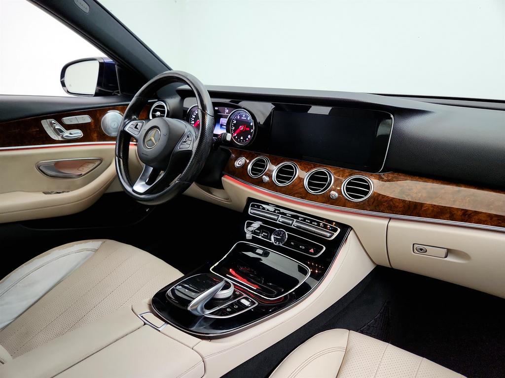2017 Mercedes-Benz E-Class - $13,750