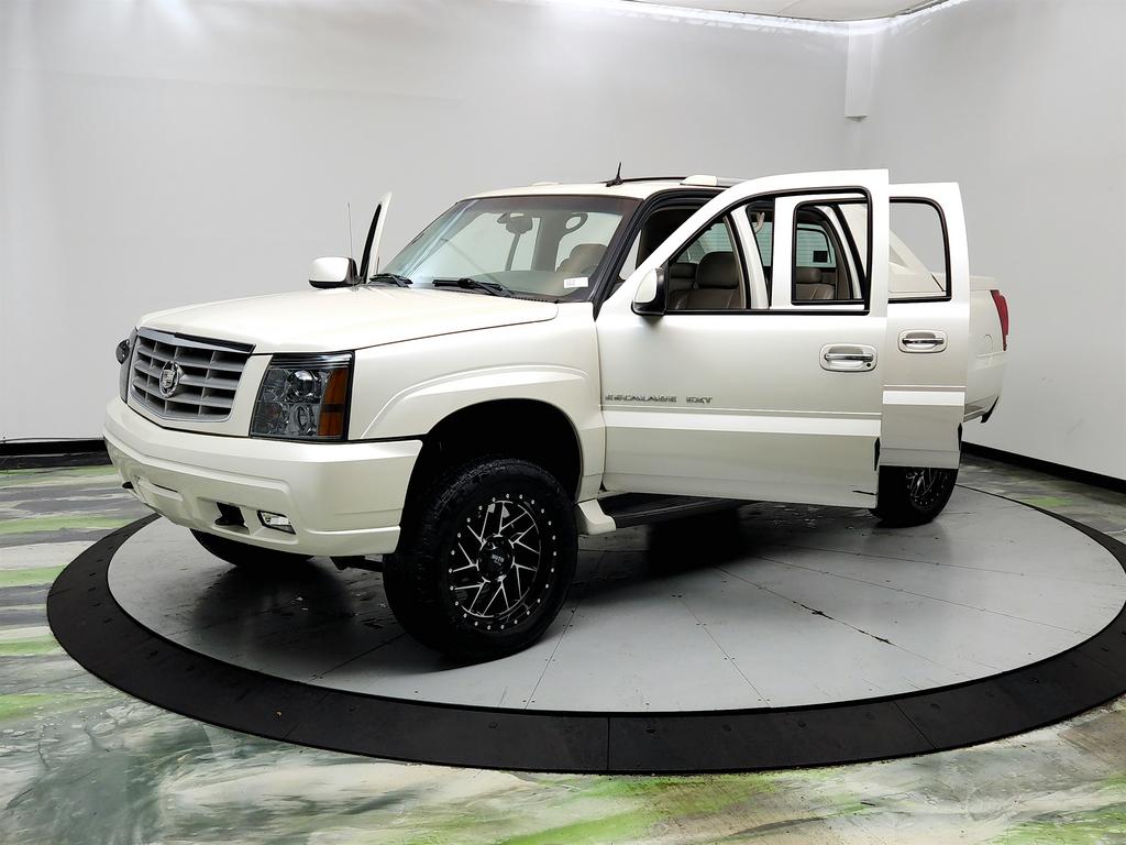 2003 Cadillac Escalade - $7,945