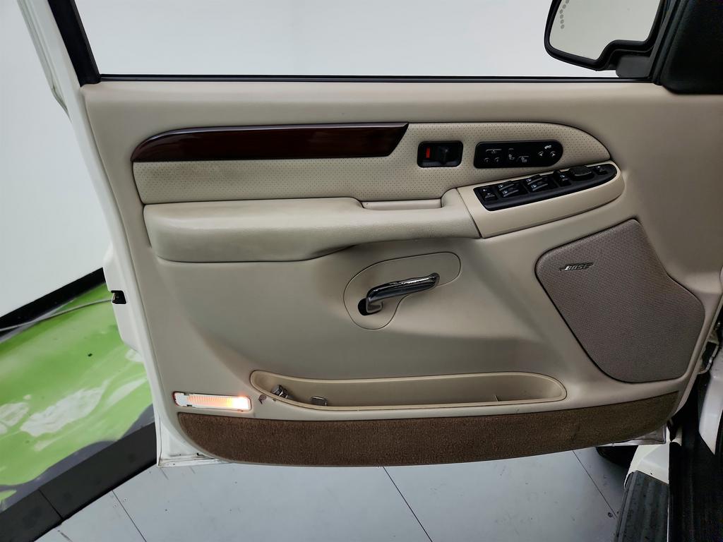 2003 Cadillac Escalade - $7,945