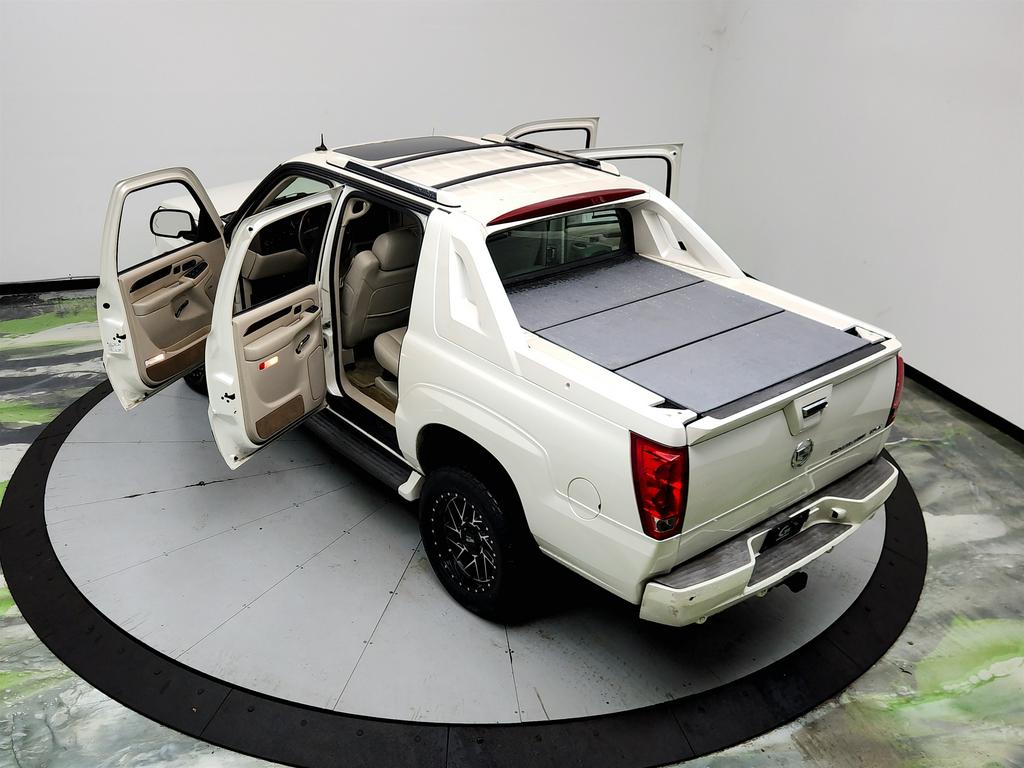 2003 Cadillac Escalade - $7,945