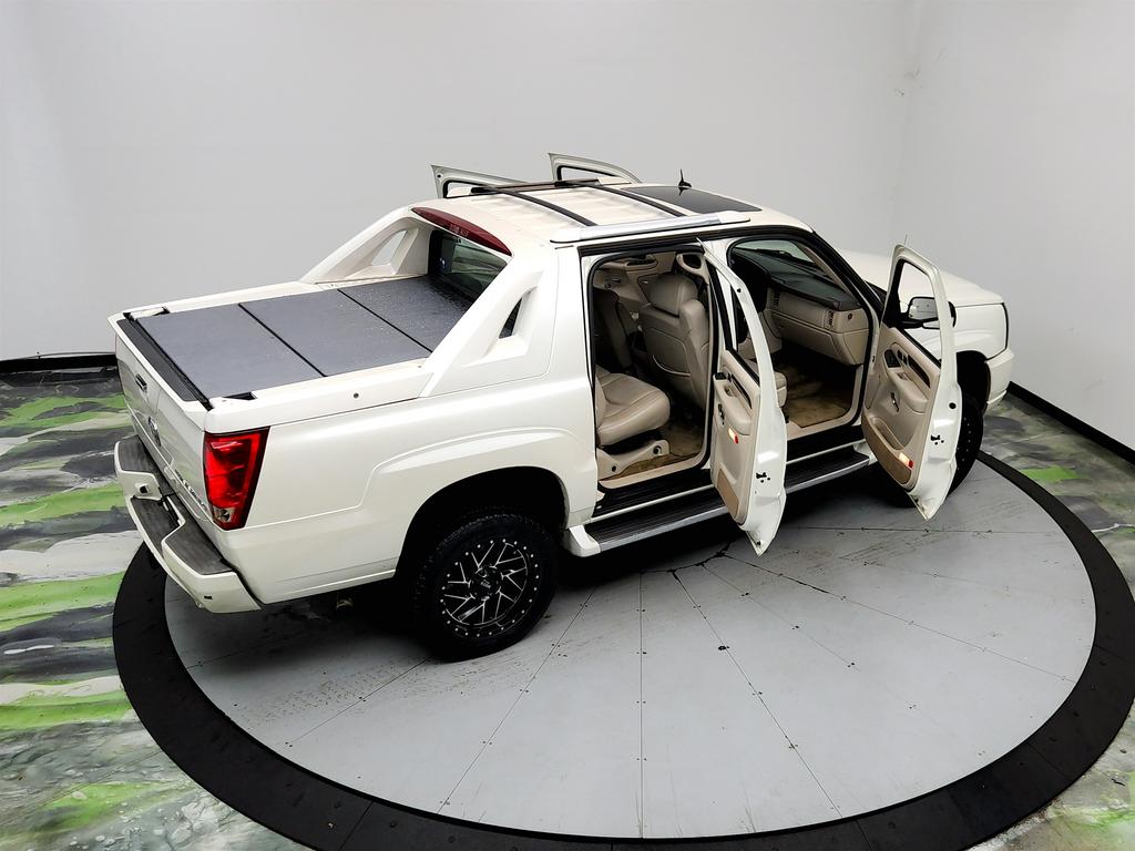 2003 Cadillac Escalade - $7,945