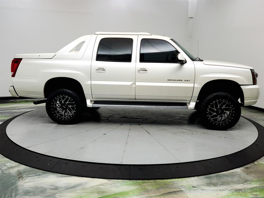 2003 Cadillac Escalade - $7,945