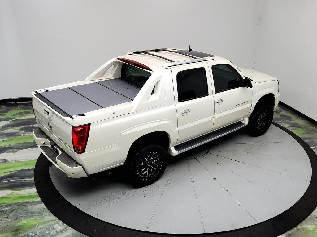 2003 Cadillac Escalade - $7,945