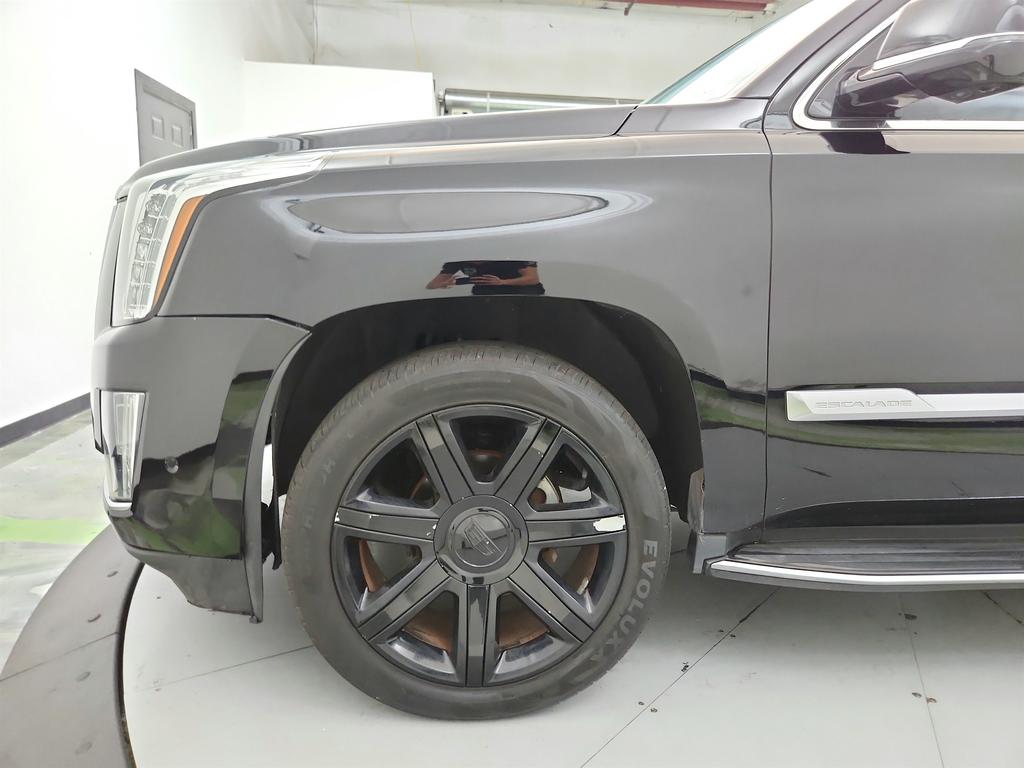 2019 Cadillac Escalade - $23,387