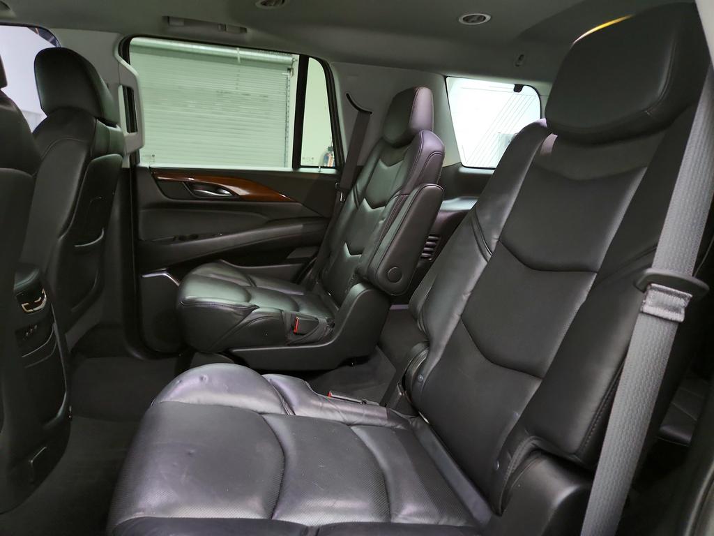 2019 Cadillac Escalade - $23,387