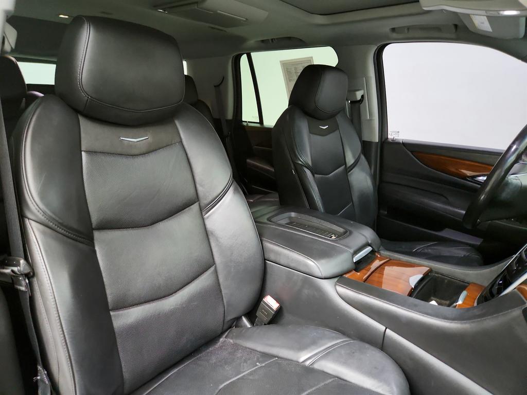 2019 Cadillac Escalade - $23,387
