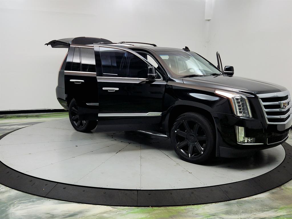 2019 Cadillac Escalade - $23,387