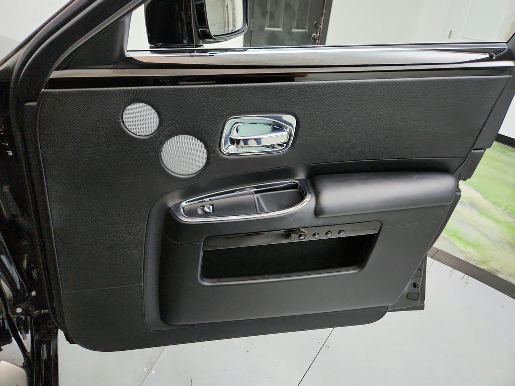2010 Rolls-Royce Ghost - $69,850