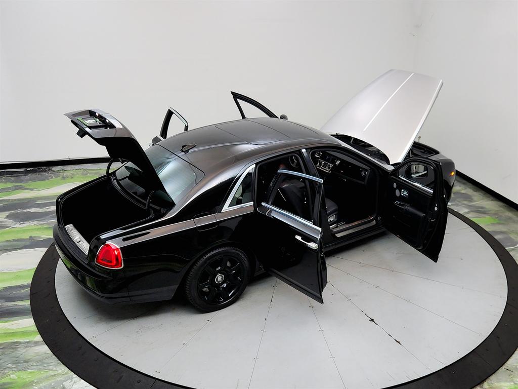 2010 Rolls-Royce Ghost - $69,850