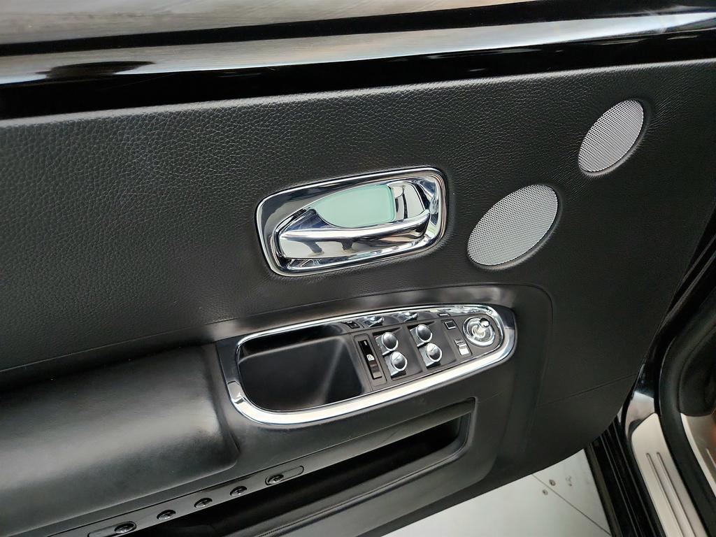 2010 Rolls-Royce Ghost - $69,850