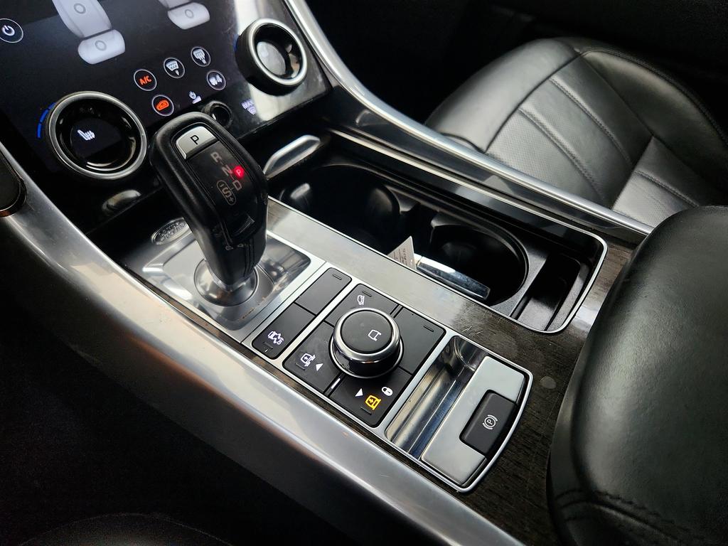2020 Land Rover Range Rover Sport - $21,550