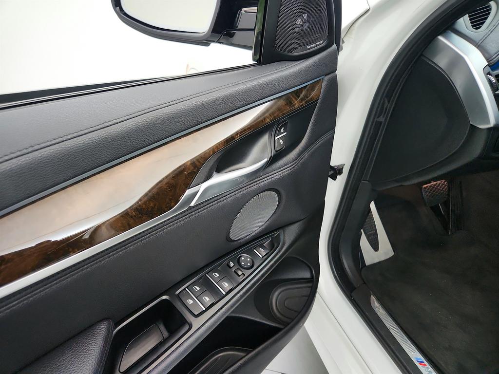 2017 BMW X6 - $18,795