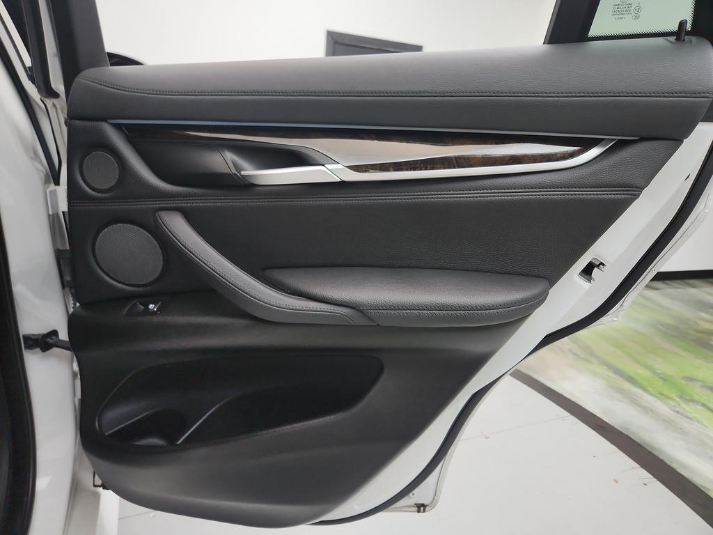 2017 BMW X6 - $18,795