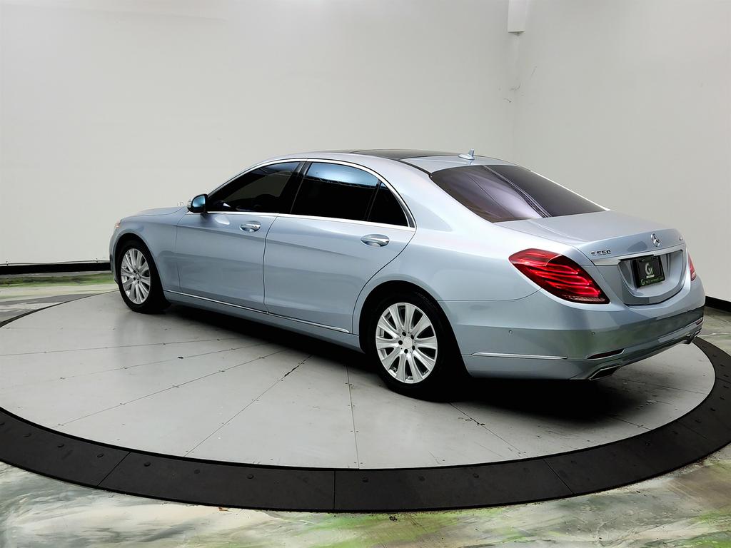 2014 Mercedes-Benz S-class - $17,750
