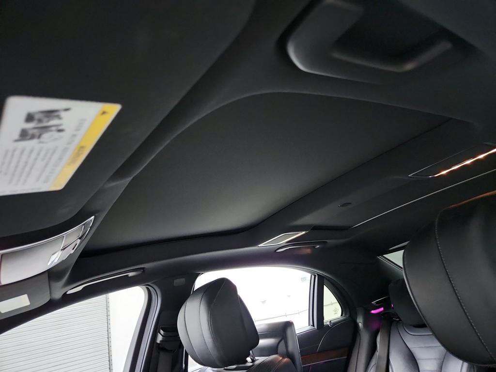 2014 Mercedes-Benz S-class - $17,750