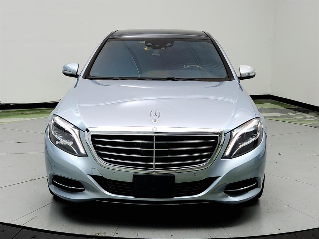2014 Mercedes-Benz S-class - $17,750