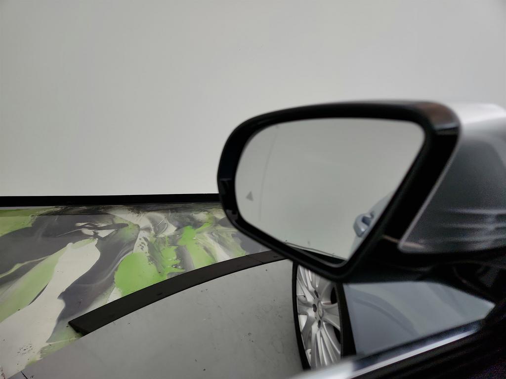 2014 Mercedes-Benz S-class - $17,750
