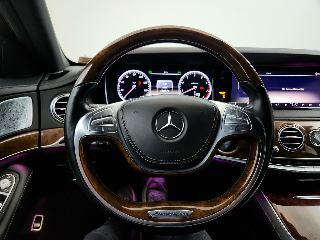 2014 Mercedes-Benz S-class - $17,750