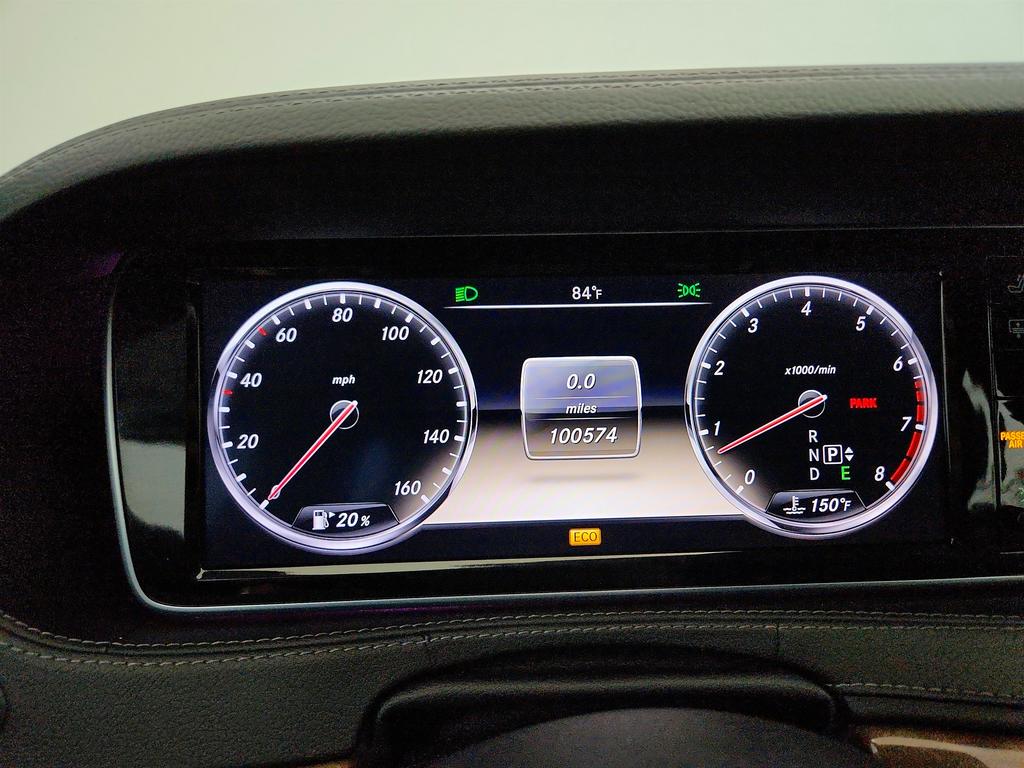 2014 Mercedes-Benz S-class - $17,750