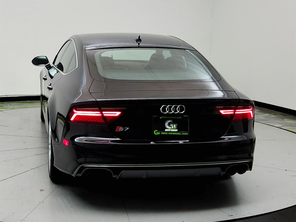 2017 Audi S7 - $21,550