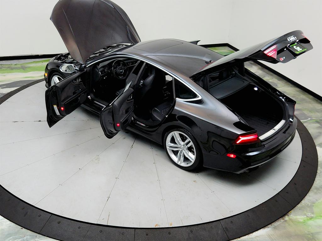 2017 Audi S7 - $21,550