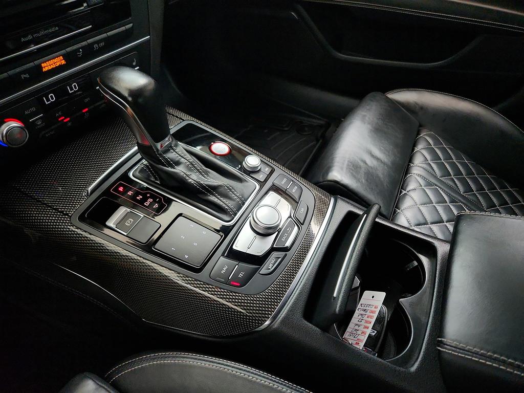 2017 Audi S7 - $21,550