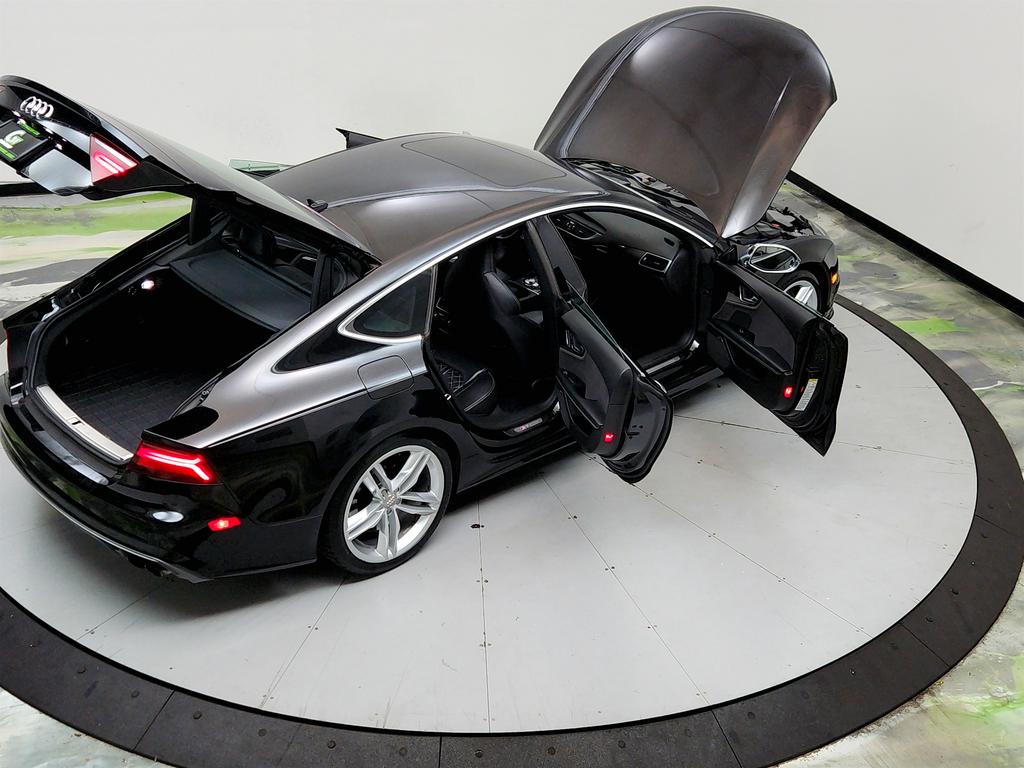 2017 Audi S7 - $21,550