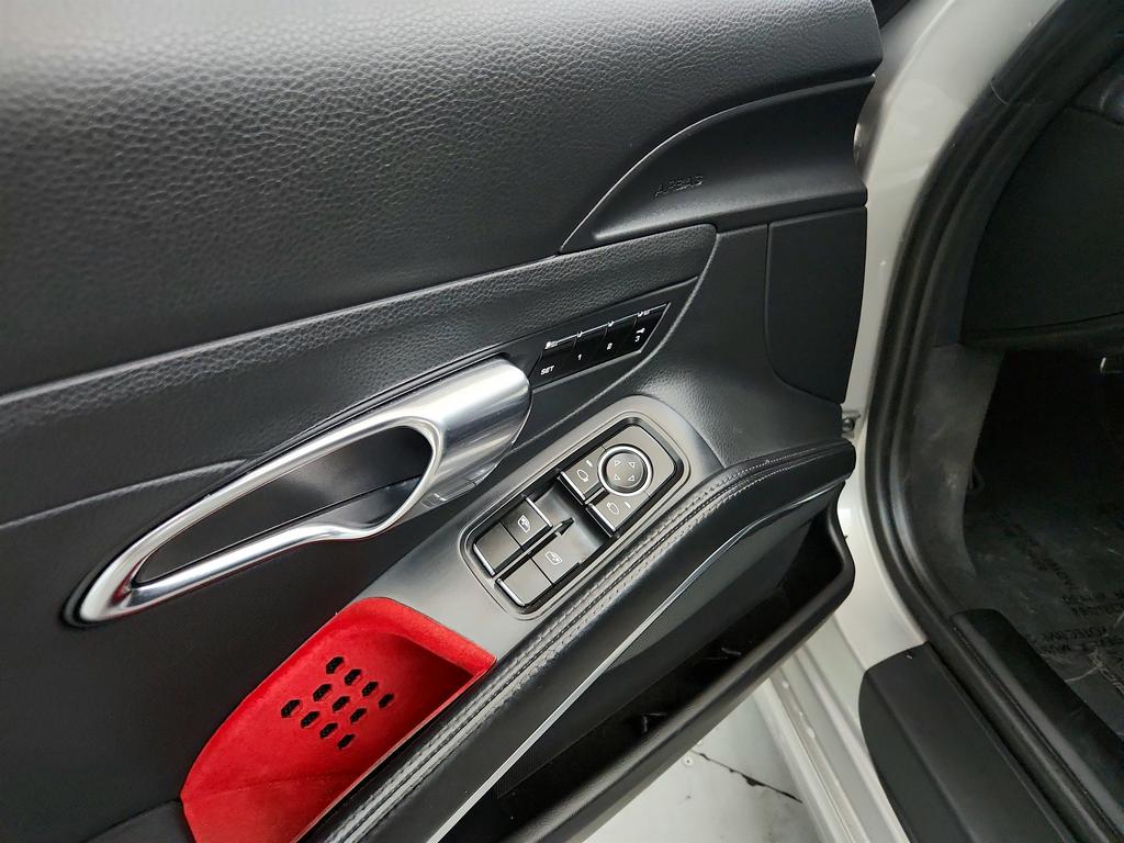 2013 Porsche 911 - $46,650