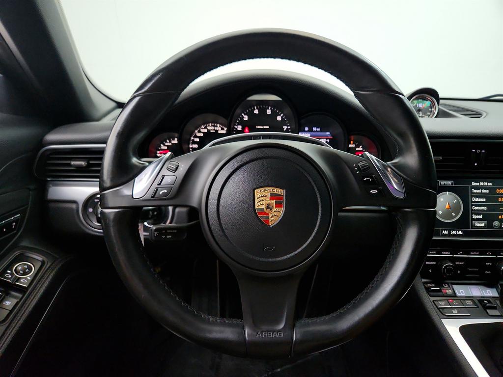 2013 Porsche 911 - $46,650