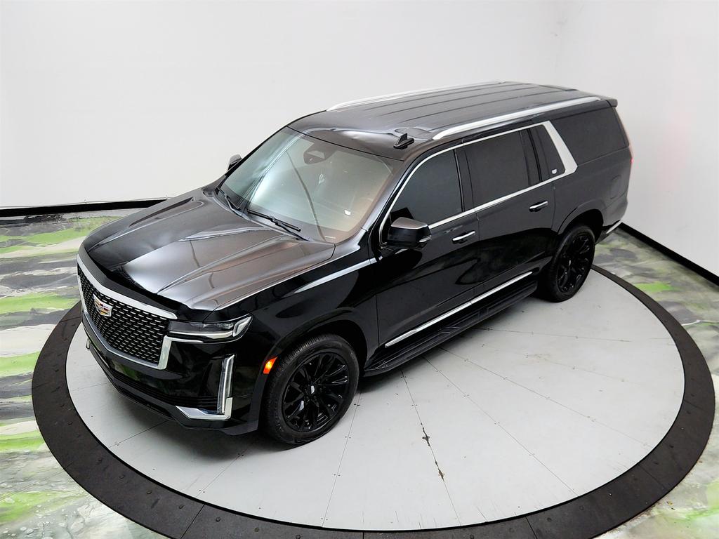 2022 Cadillac Escalade - $43,250