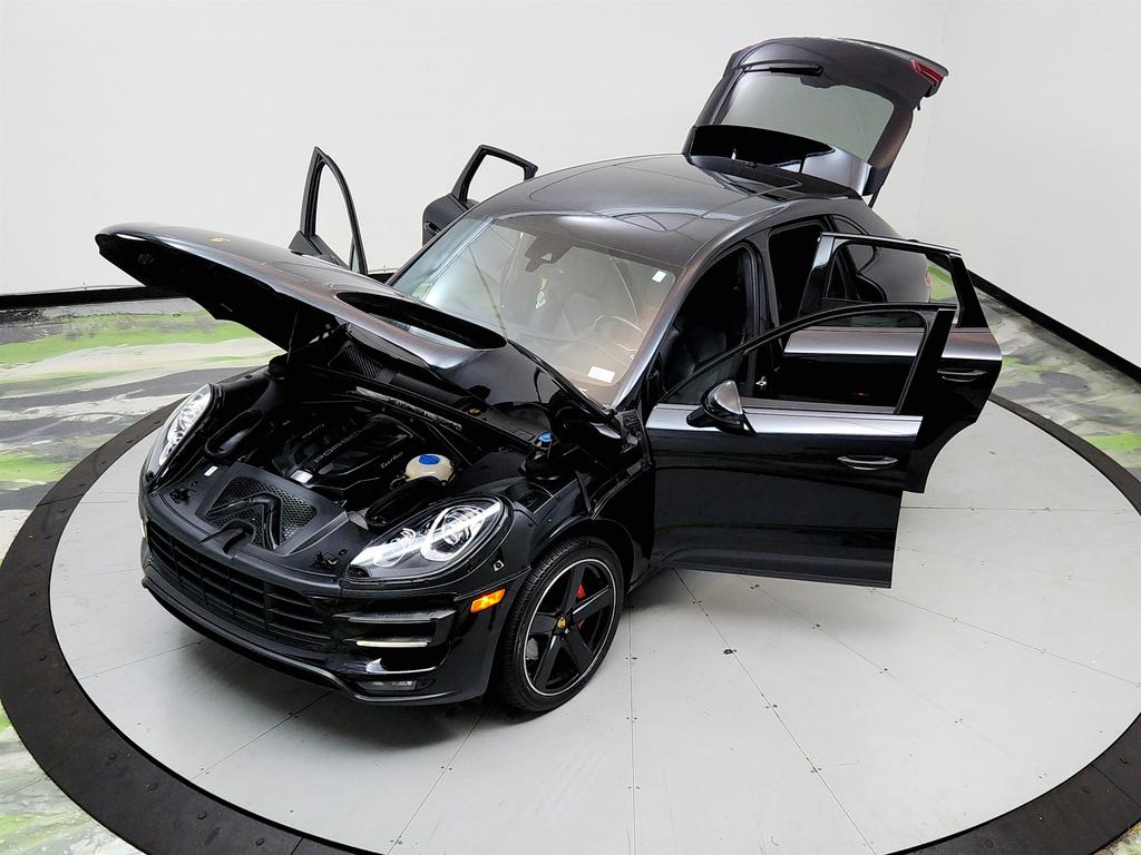 2017 Porsche Macan - $18,550