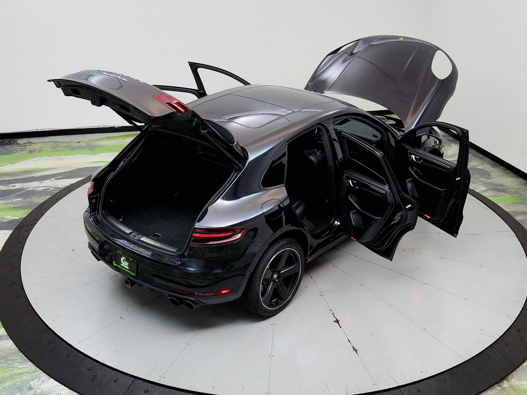 2017 Porsche Macan - $18,550