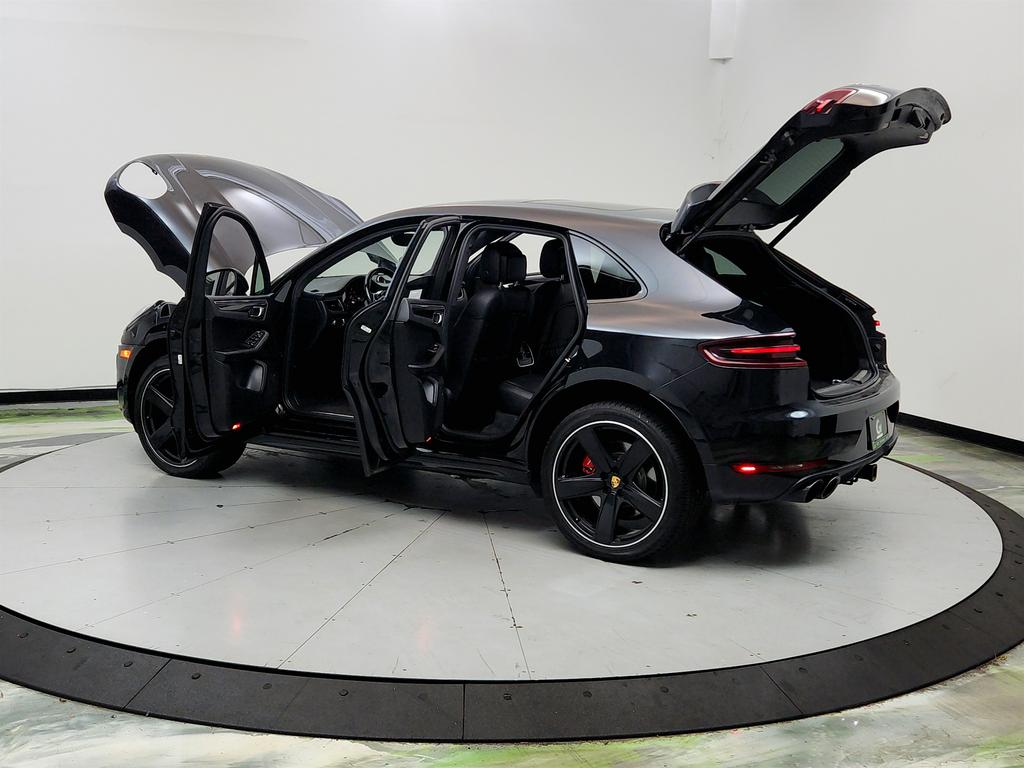 2017 Porsche Macan - $18,550