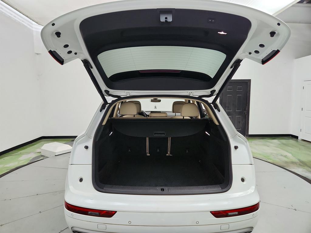 2018 Audi Q5 - $9,250
