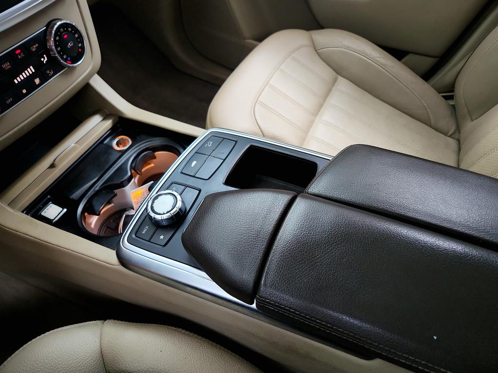 2016 Mercedes-Benz GL-Class - $10,350
