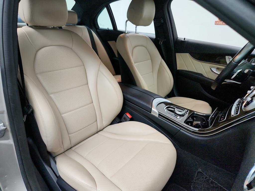 2019 Mercedes-Benz C-Class - $16,250