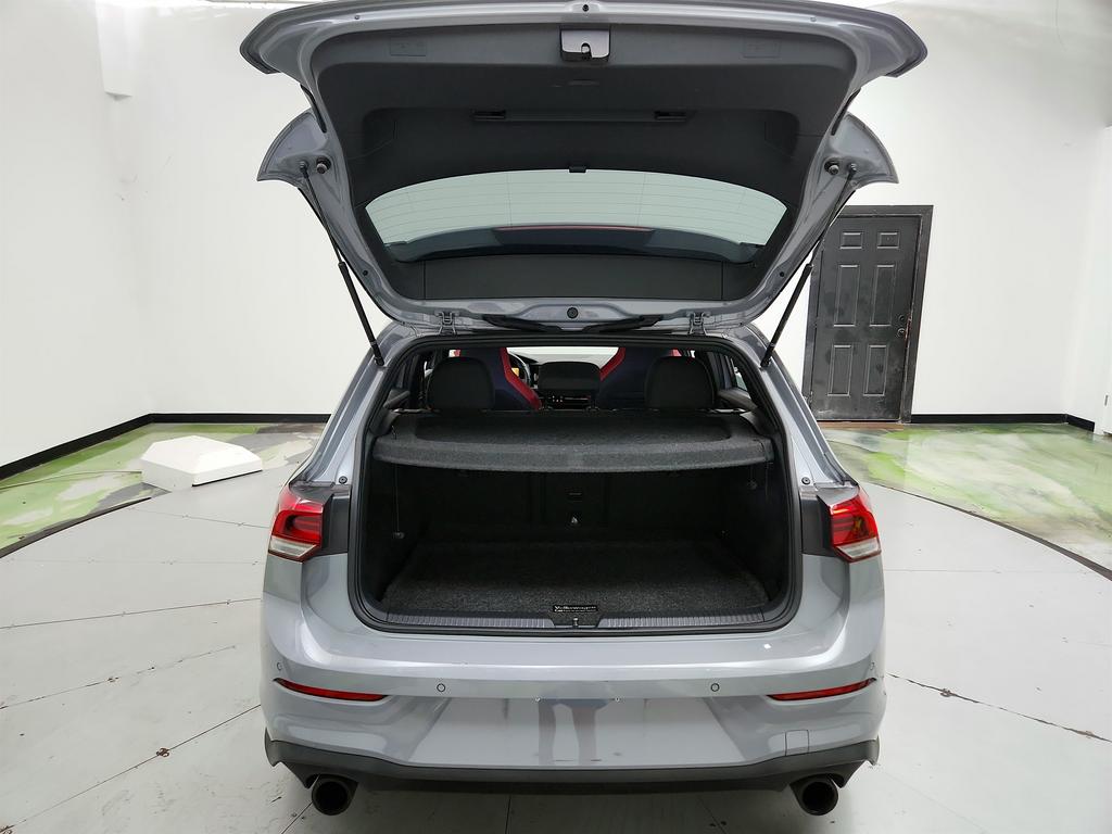 2022 Volkswagen Golf - $17,445