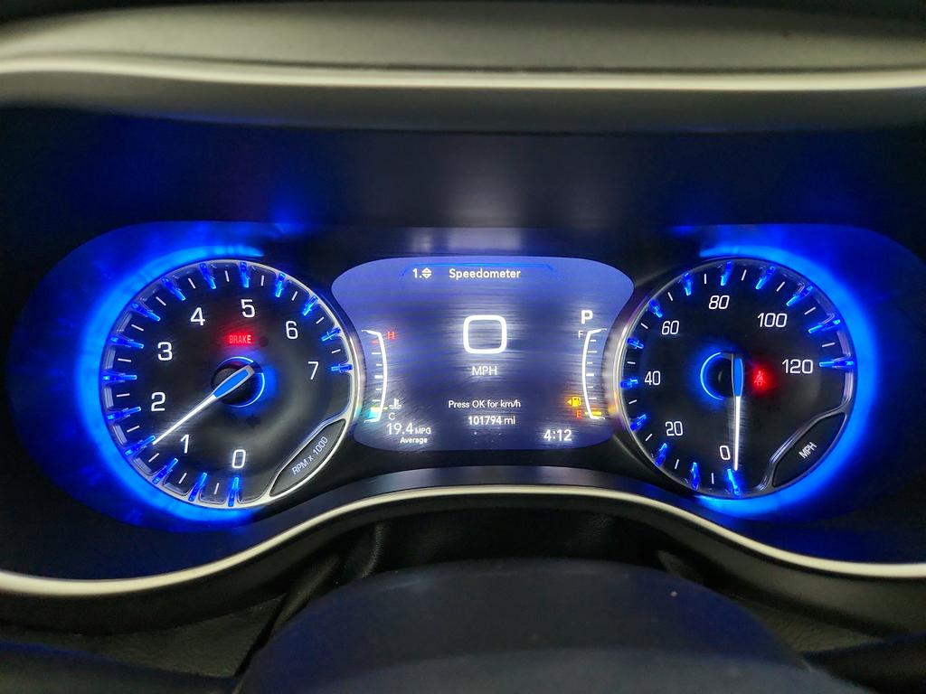 2022 Chrysler Pacifica - $15,545