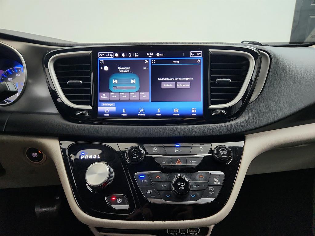 2022 Chrysler Pacifica - $15,545