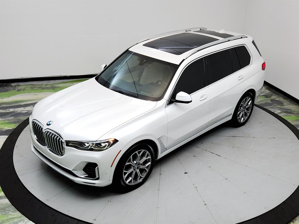 2021 BMW X7 - $29,650