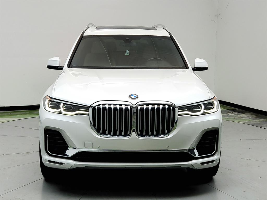2021 BMW X7 - $29,650