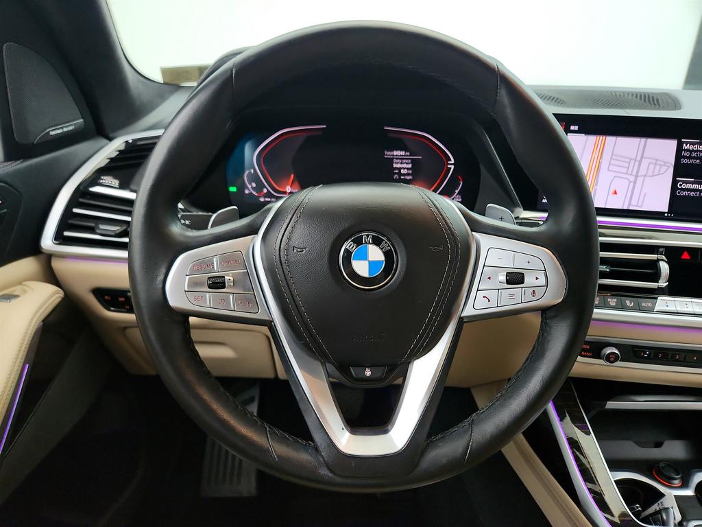 2021 BMW X7 - $29,650