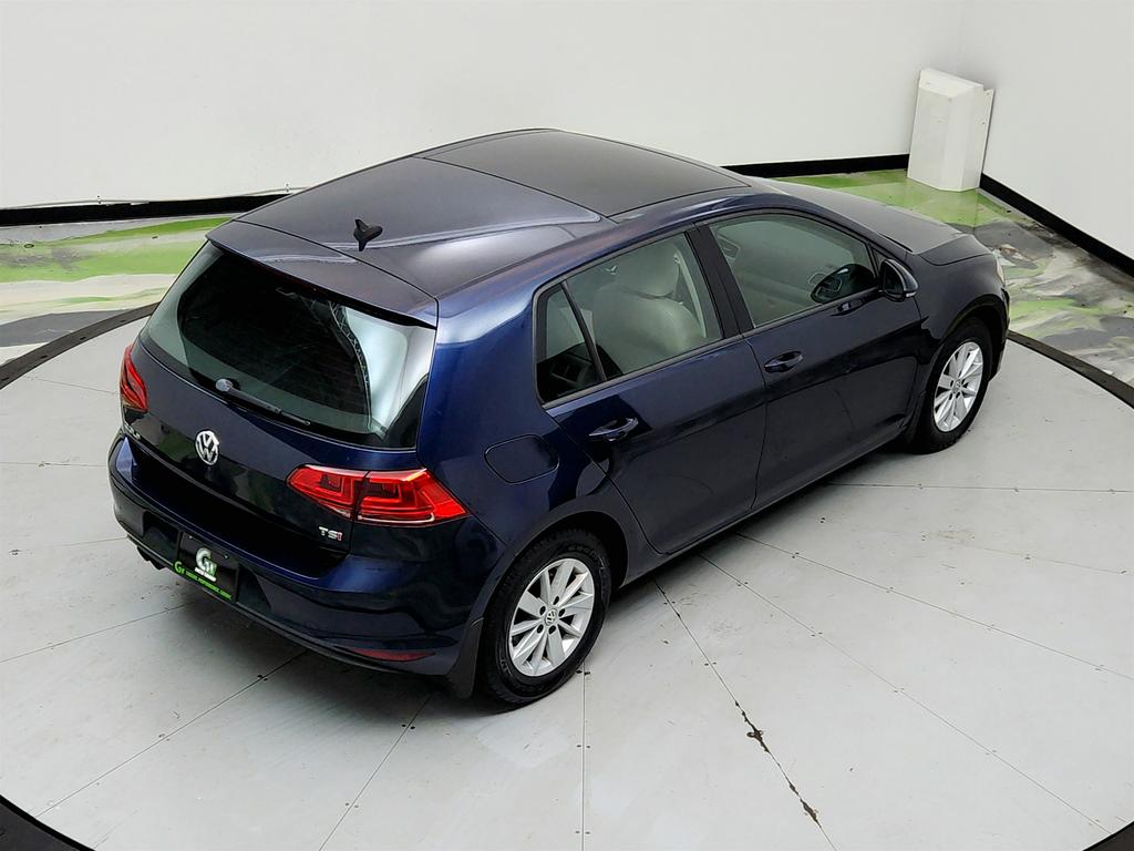2015 Volkswagen Golf - $5,250