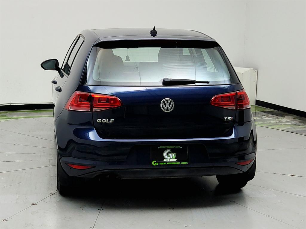 2015 Volkswagen Golf - $5,250