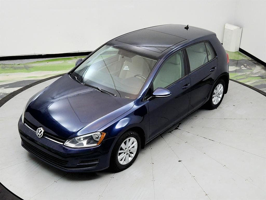 2015 Volkswagen Golf - $5,250